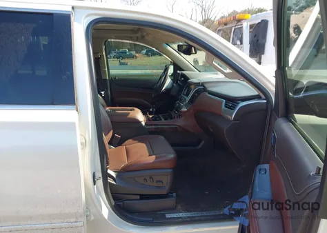 2015 Chevrolet Tahoe Ltz z USA, uszkodzony, nr VIN 1GNSKCKC3FR212138